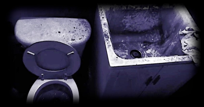 A still image from the video recording an organ from Paul Clifford's Jawshop Adventure audio recording studios